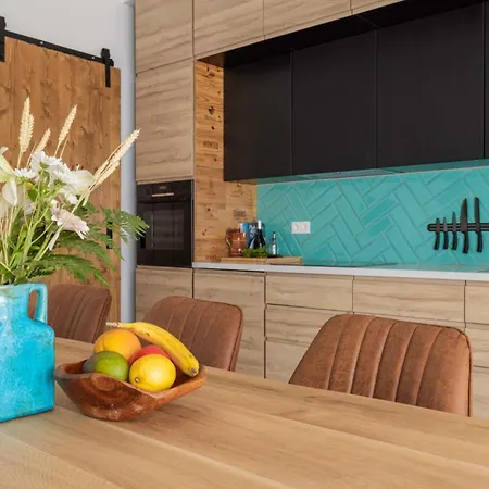 Celebra A Vida - - Luxury Lofts And * Fuzeta